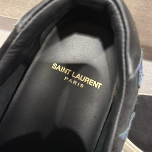 Saint Laurent 38.5 Sneakers fits like a 7.5